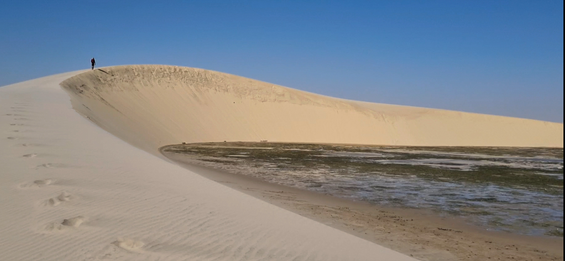 Den imponerende Hvide Klit i Dakhla